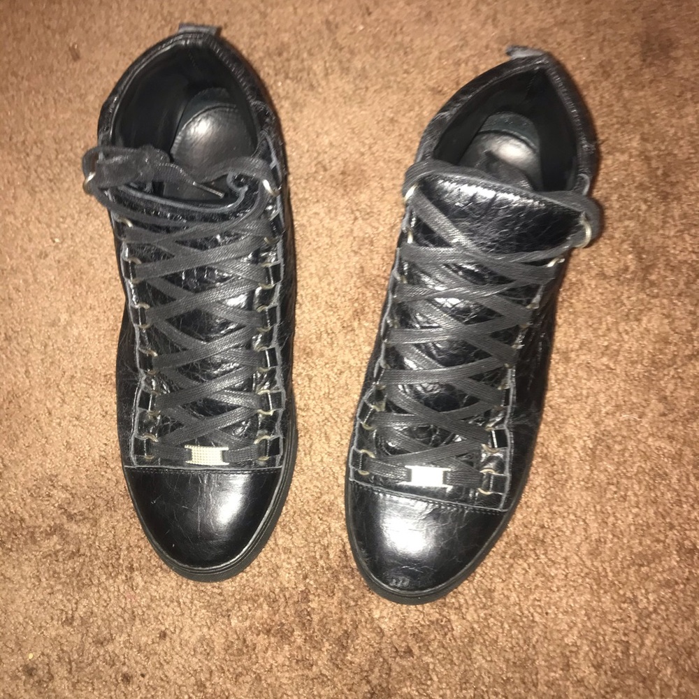 Black balenciagas